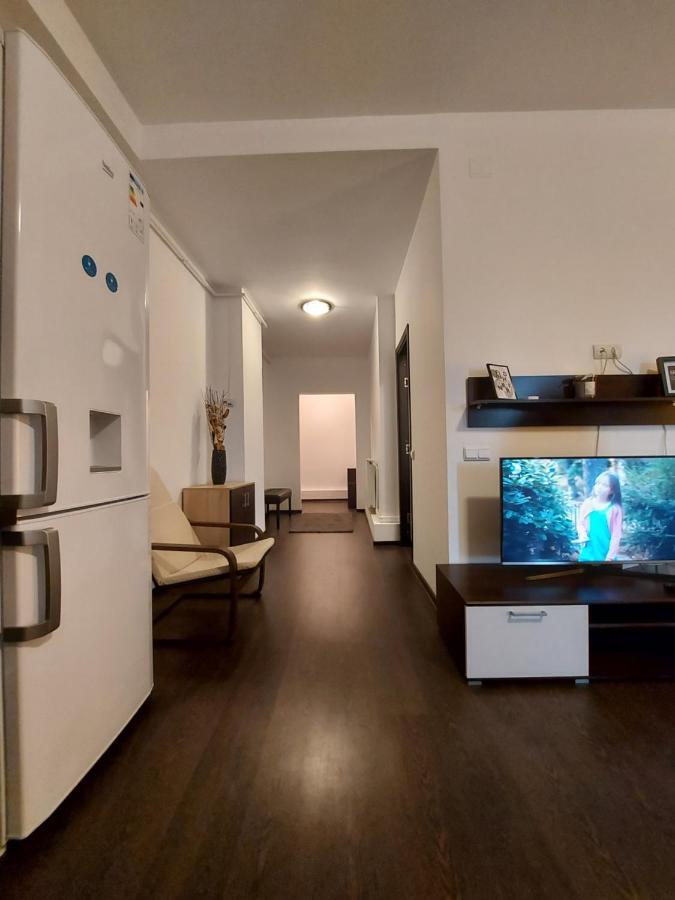 בראליה Jolie Suites מראה חיצוני תמונה