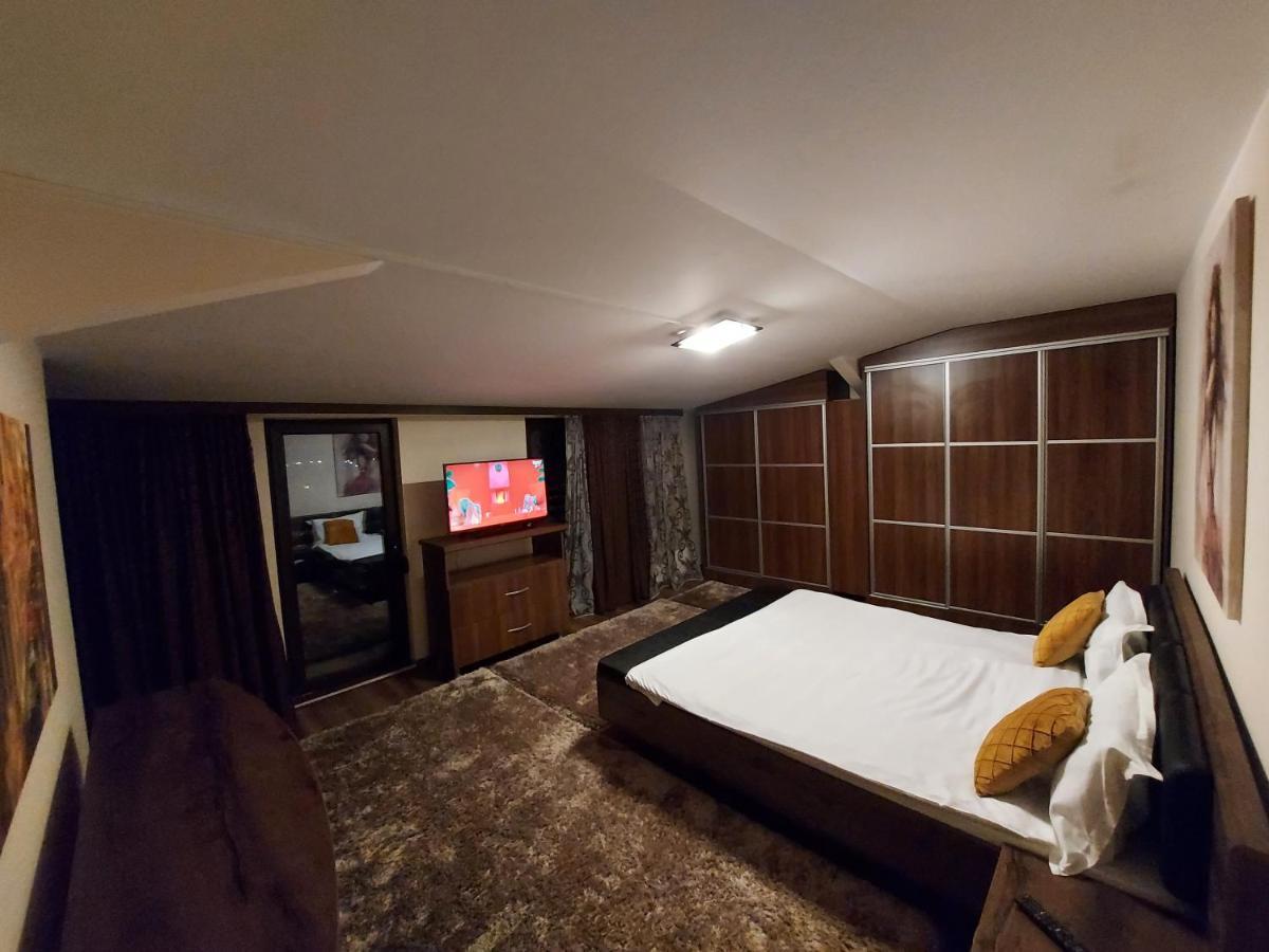 בראליה Jolie Suites מראה חיצוני תמונה