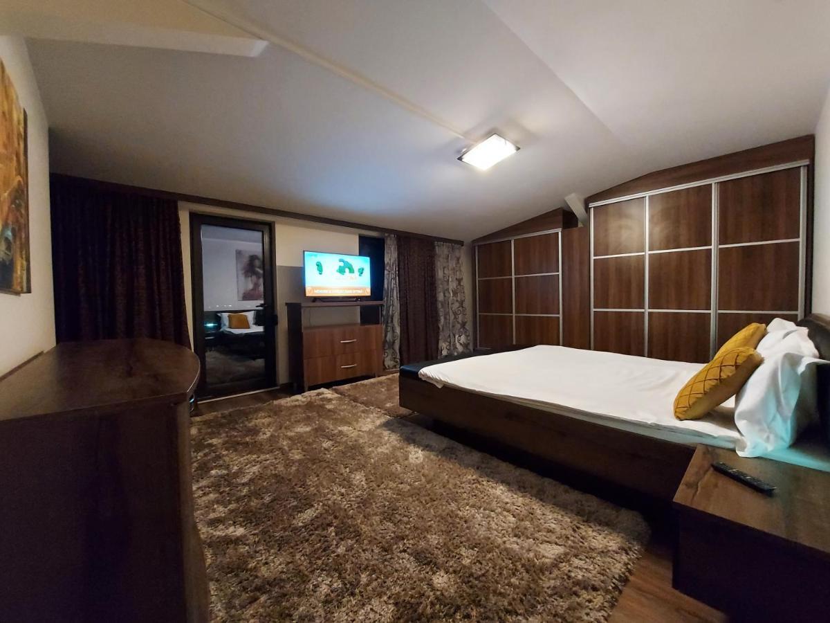 בראליה Jolie Suites מראה חיצוני תמונה