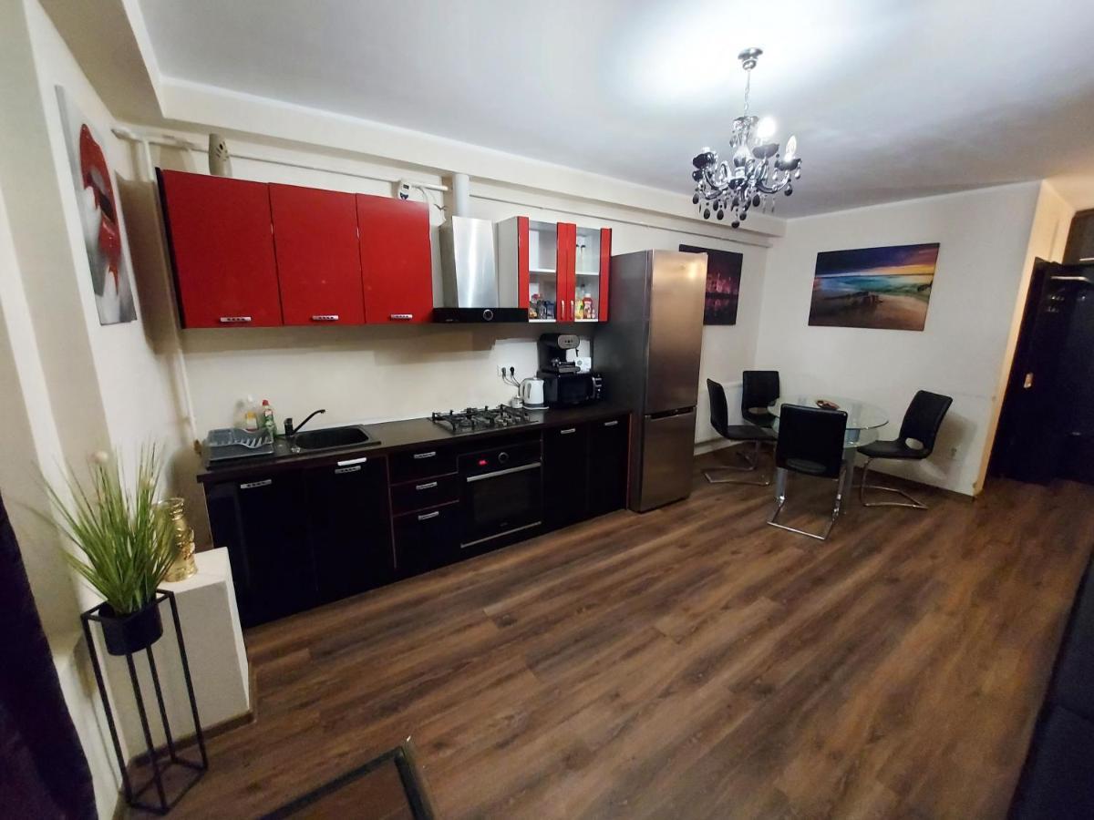 בראליה Jolie Suites מראה חיצוני תמונה