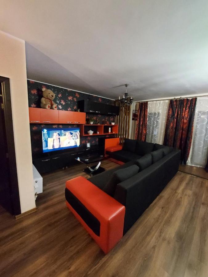 בראליה Jolie Suites מראה חיצוני תמונה