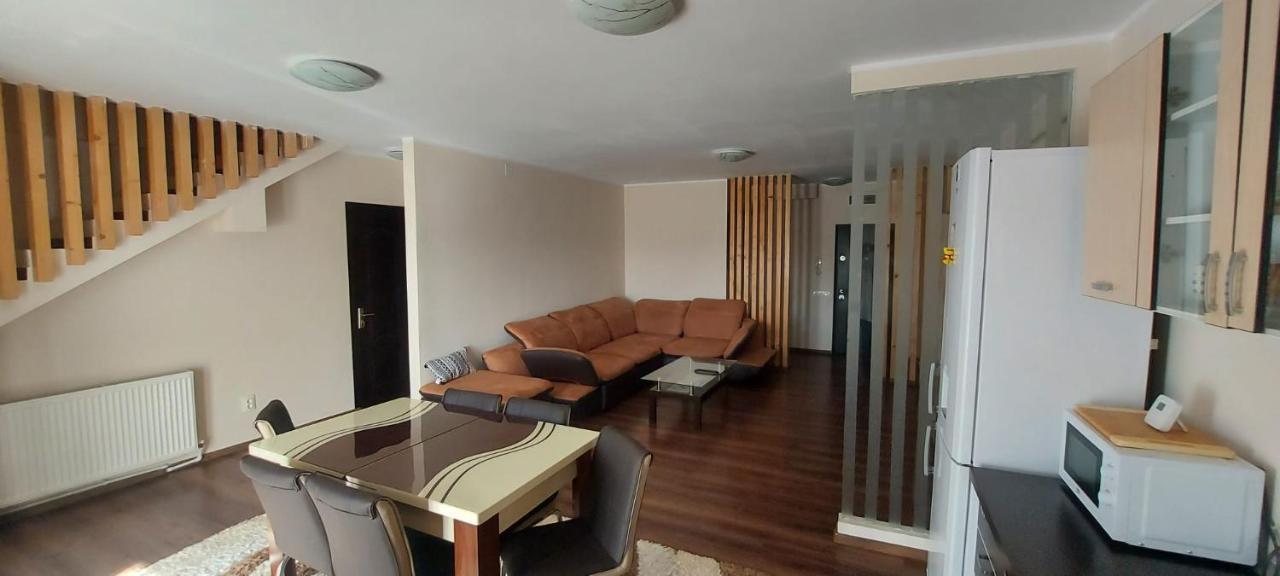 בראליה Jolie Suites מראה חיצוני תמונה
