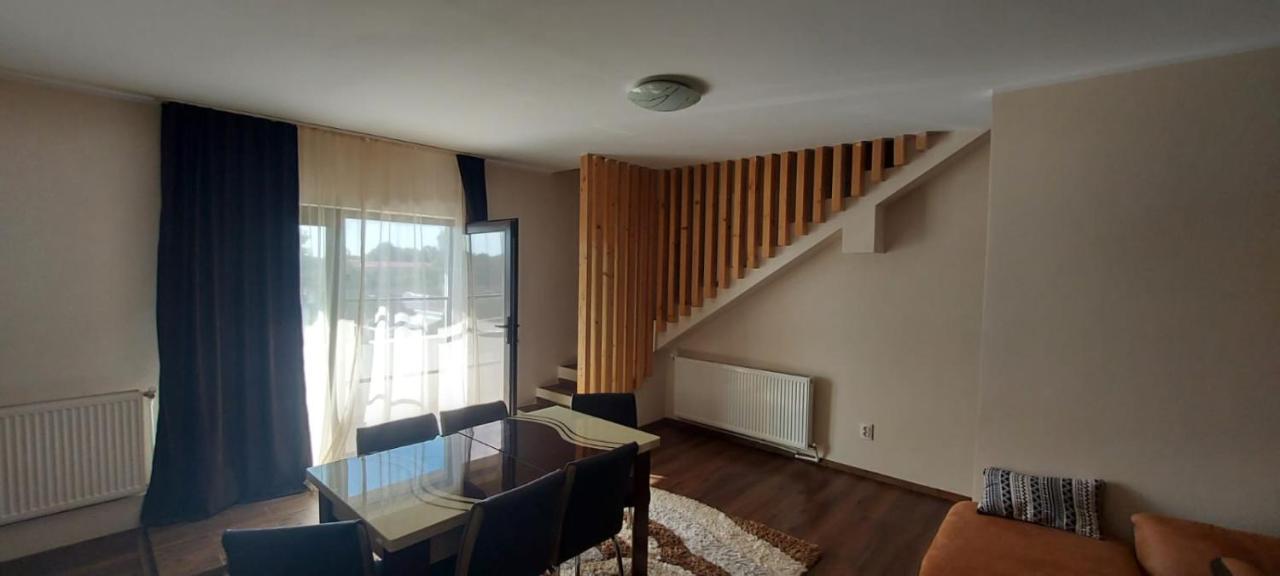 בראליה Jolie Suites מראה חיצוני תמונה