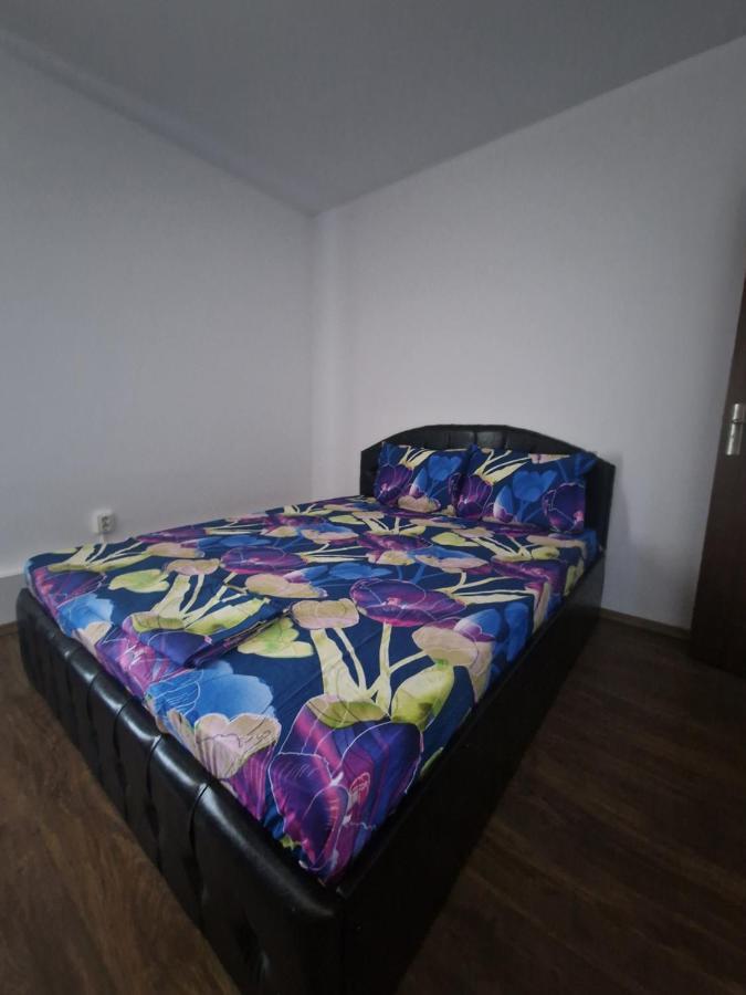 בראליה Jolie Suites מראה חיצוני תמונה